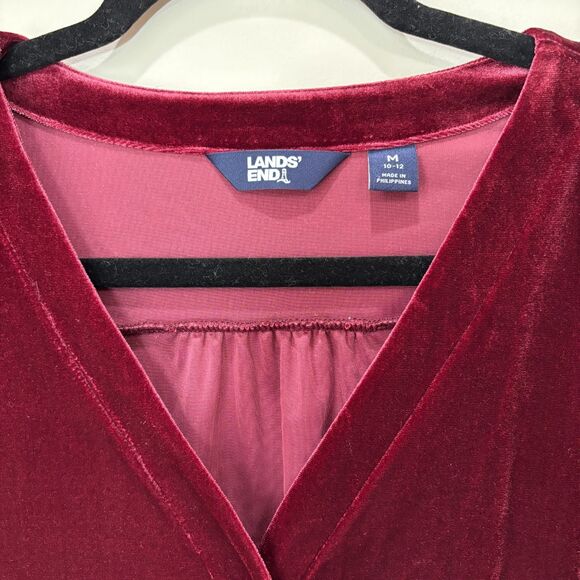 Lands End Red Burgundy Velvet Top Women M Button Front Vneck Soft Comfort Velour - Picture 2 of 7